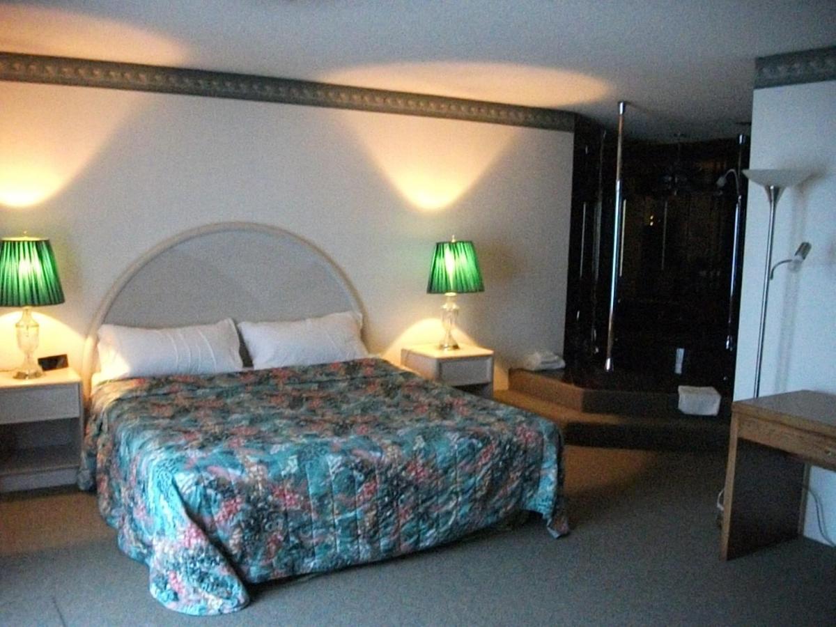 Knights Inn Mackinaw City Cameră foto